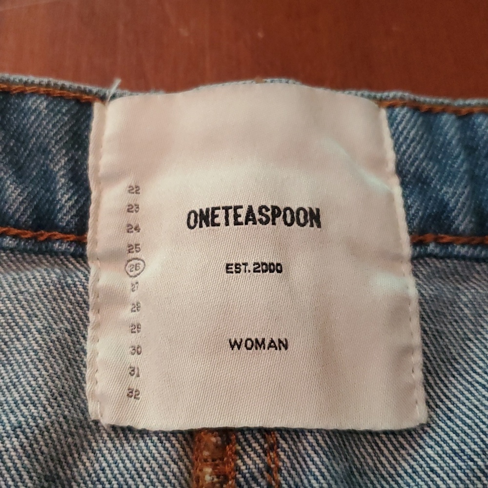One Teaspoon by Revolve Denim Paint Splash Rocker Skirt. Size 26 - Picture 7 of 9